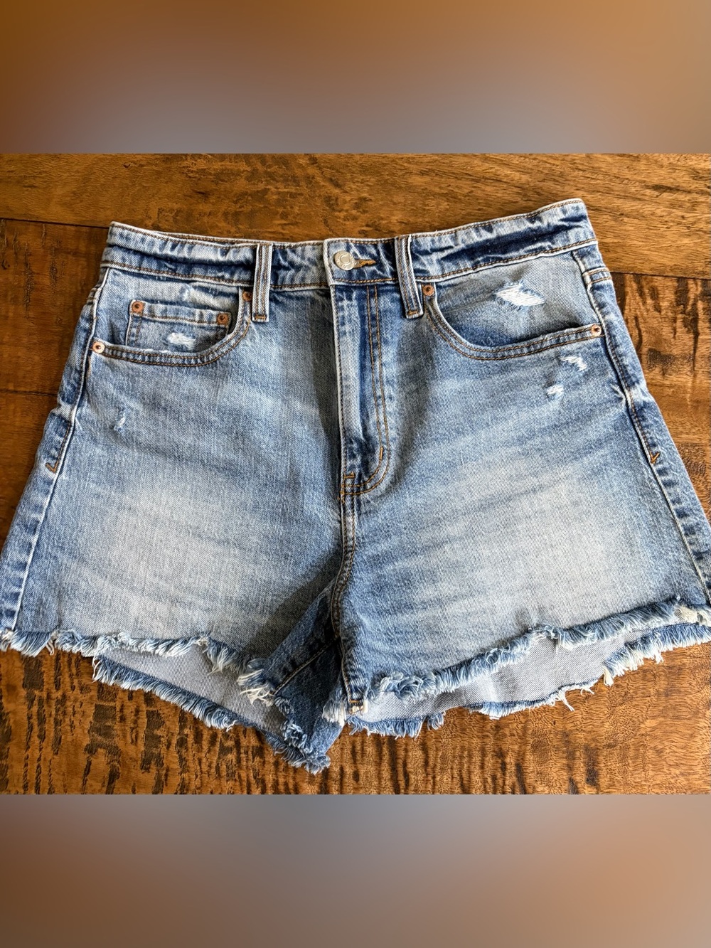 Daze Denim Tough Love High Rise Raw Hem Shorts Size 29